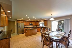 Spacious Home with Heated Pool in Litchfield Park!