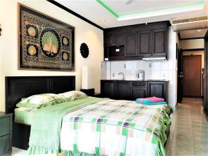 Sea view apartment Rimhad condominium Pattaya