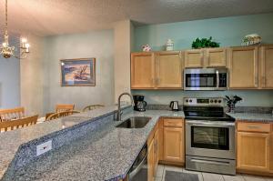 5 Mi to Disney Emerald Island Resort Condo!