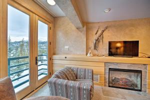 Big Sky Condo with Mountain Views, Hike, Ski and Fish!