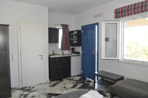 Anna's Place Rooms Irakleia-Island Greece