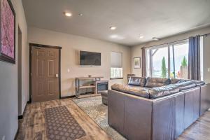 Manson Condo with Pool Access - Near Marina and Town