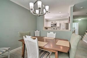 Updated Hilton Head Condo Balcony, Walk to Beach