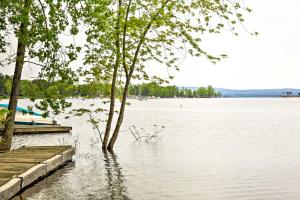 Mayfield Home w Private Dock on Lake Sacandaga!