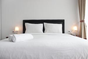 Strategic Studio at Green Kosambi Bandung Apartment By Travelio