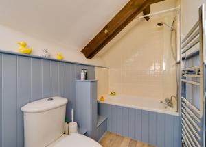 Birchill Farm & Cottages - Bramble Cottage