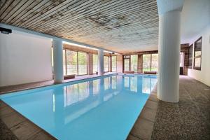 LOCATION APPARTEMENT AVEC ACCES PISCINE - CENTRE SAINT JEAN DAULPS STATION - 5 Personnes - DAILLE 16