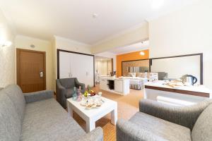 Corner Suite room in Ridos Thermal Hotel & Spa