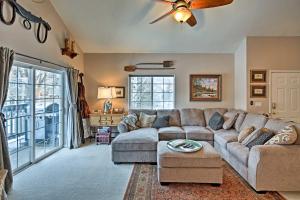 Steamboat Springs Condo with Hot Tub and Ski Bus!