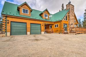 Deck & Dry Sauna! Fairplay High Creek Hideaway