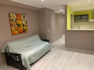 Riverside Promenade apartment M