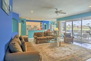Private Pool and Lanai Beachy Home in Cape Coral