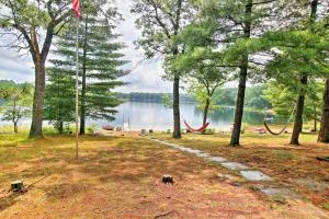 Baldwin Cabin with Private Beach on Little Lake! - Luther
