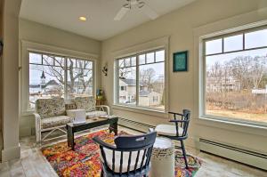 Boothbay Harbor Beach House By Park and Restaurants!