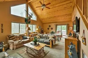 4 Mi to Pine Lake Hathaway Pines Cabin with Deck - Murphys