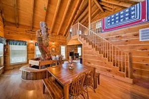 Secluded Spragueville Cabin by ATV Trails and River! - Bettendorf