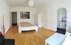HSH Monbijou - Serviced Junior Suite with balcony Bern City by HSH Hotel Serviced Home - Liebefeld