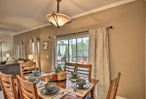 4 Mi to Animal Kingdom Gem with Pool in Kissimmee