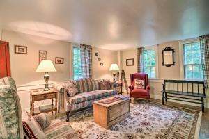 Historic Hanover Area Home, 16 Miles to Dartmouth!