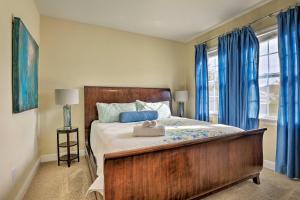 Villa room in Expansive Home Heated Pool and Spa about 7 Mi to Disney!