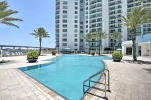 Luxurious Daytona Beach Condo with Resort Amenities! - Holly Hill