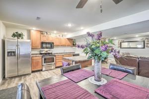 Kimberlys Hope Clark Apt on Farm w Pool Access
