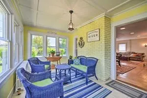 Home with Patio, 2 Blocks to St Lawrence River - Chaumont