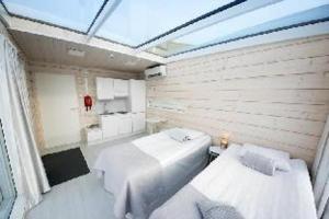 Seaside Glass Villas