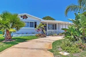 Dog-Friendly Ormond Beach Bungalow with Patio! - Ormond-by-the-Sea