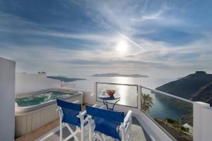 Vallas Apartments & Villas Santorini Greece