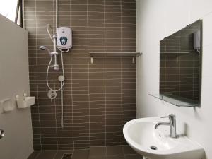Palazio Studio Mount Austin Near Toppen Ikea Homestay By JYNest