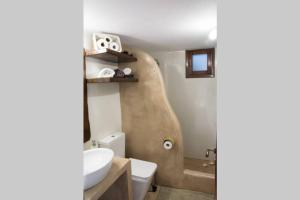 Traditional Cycladic Beauty