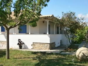 Sunny Apartment on the Beach, Methoni Messinia Greece