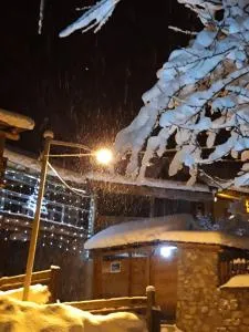 Mestialux Guesthouse - Mestia