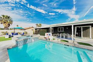 Three-Bedroom House room in Gated Mountain-View Haven with Pool Hot Tub and Firepit home