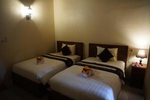 Phòng Giường Đôi Nhìn Ra Vườn (Double Room with Garden View)