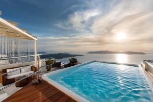 Vallas Apartments & Villas Santorini Greece