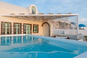 Vallas Apartments & Villas Santorini Greece