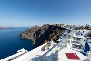 Vallas Apartments & Villas Santorini Greece