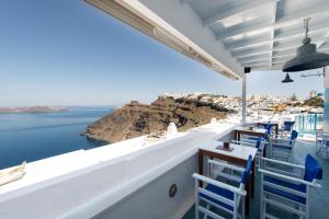 Vallas Apartments & Villas Santorini Greece