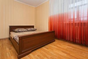 2 room in Centre on Troitskaya 3 floor