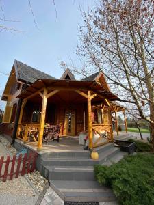 Cottage Romantikus h&aacute;z Vecs&eacute;s Hungary