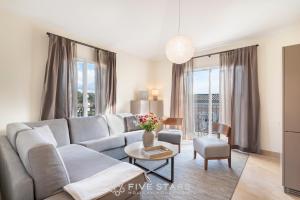 Appartements Villa Artemys - Five Stars Holiday House : Appartement avec Balcon