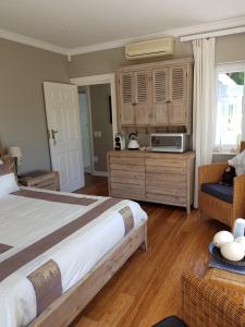 Cranberry cottage studio