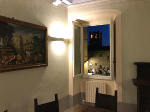 SIGNORELLI HOUSE