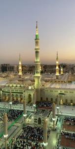 أجنحة على ساحة الحرم