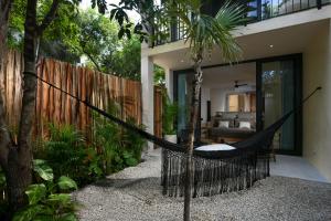 Casa Agape Hotel Tulum with Beach Club Access