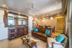 Families & Corporates 3-Bed Apt, Fashion Res, Pune