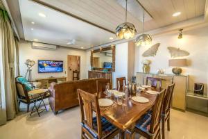 Families & Corporates 3-Bed Apt, Fashion Res, Pune