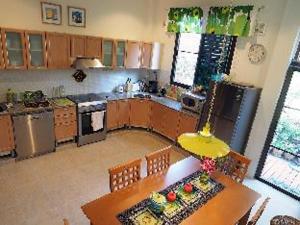 Organgrinder Thai Paradise South